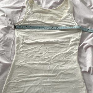 4 for $50.00...Maidenform Shapeware Tank, Size M, Cream